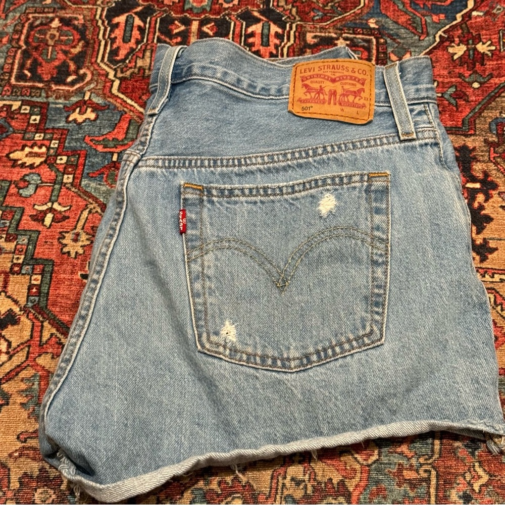 Levi’s 501 High Waisted shorts size 31